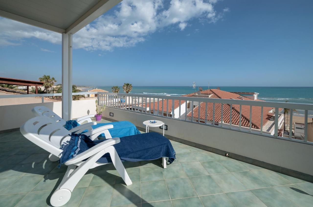 Archimede, Appartamento Con Vista In Centro A Marina Di Ragusa Exterior foto