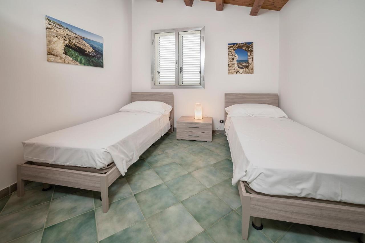 Archimede, Appartamento Con Vista In Centro A Marina Di Ragusa Exterior foto