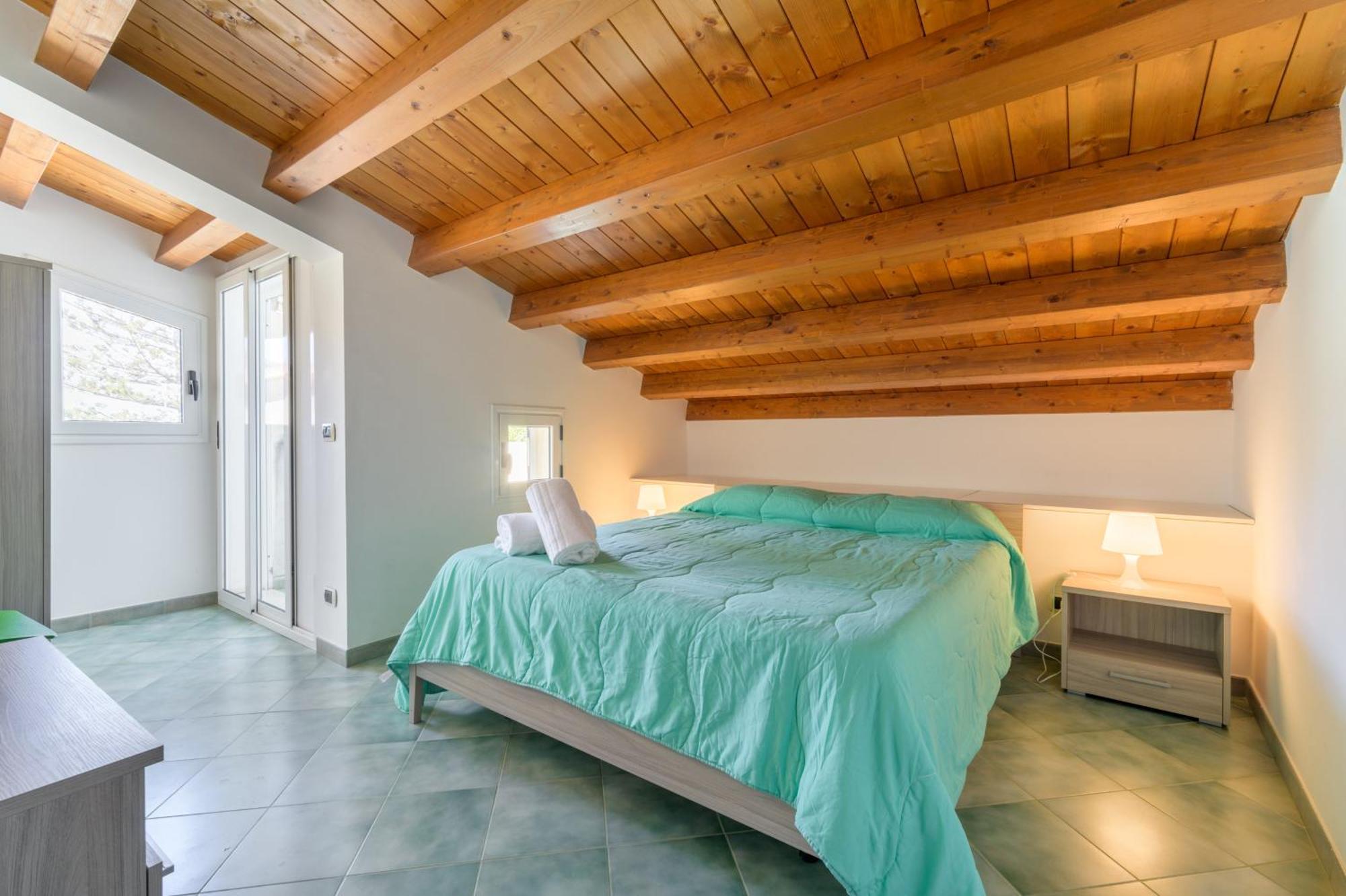 Archimede, Appartamento Con Vista In Centro A Marina Di Ragusa Exterior foto
