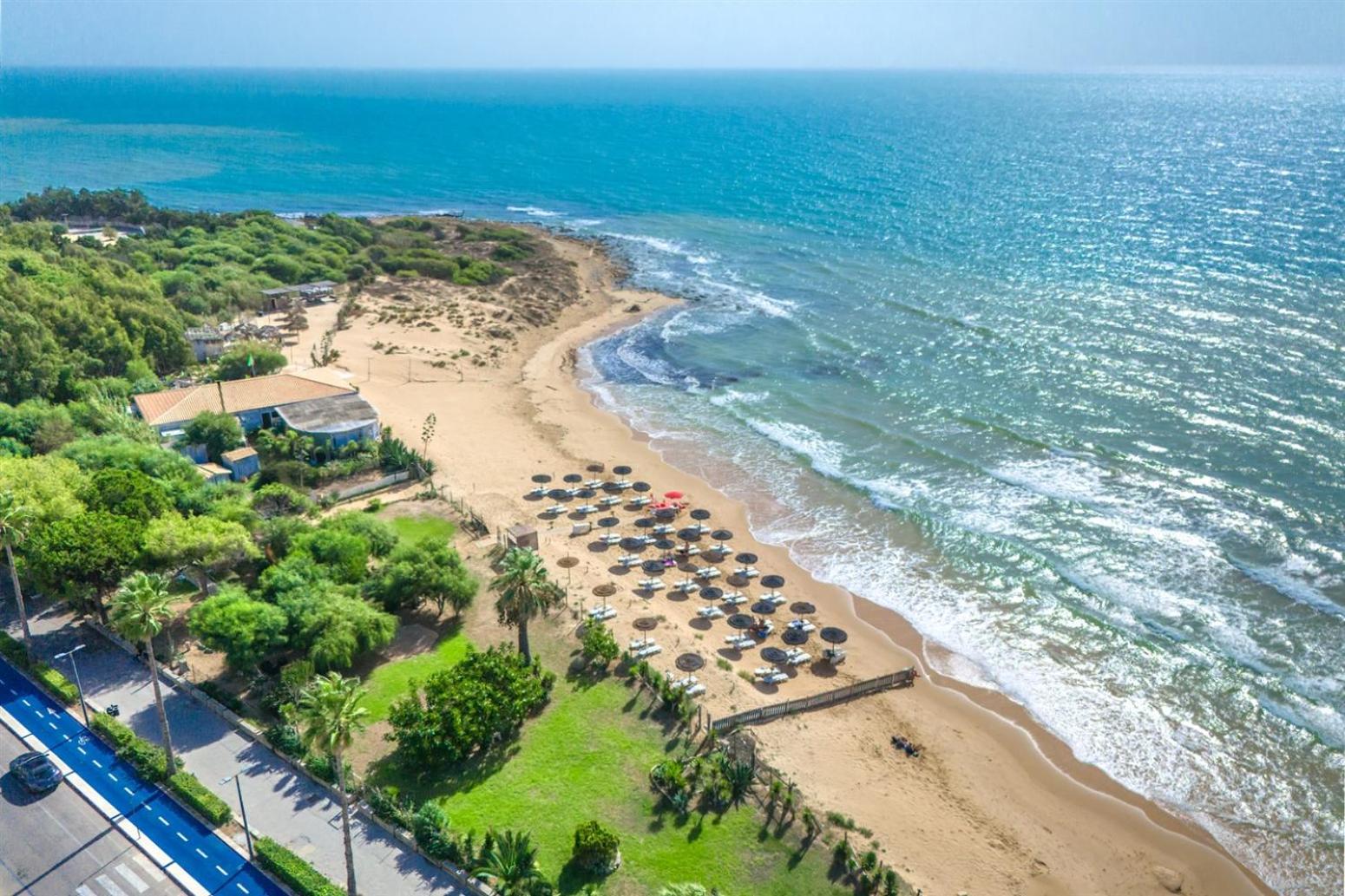 Archimede, Appartamento Con Vista In Centro A Marina Di Ragusa Exterior foto